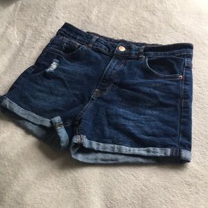 Bershka High Rise Mom Cut Cuffed Hem Shorts